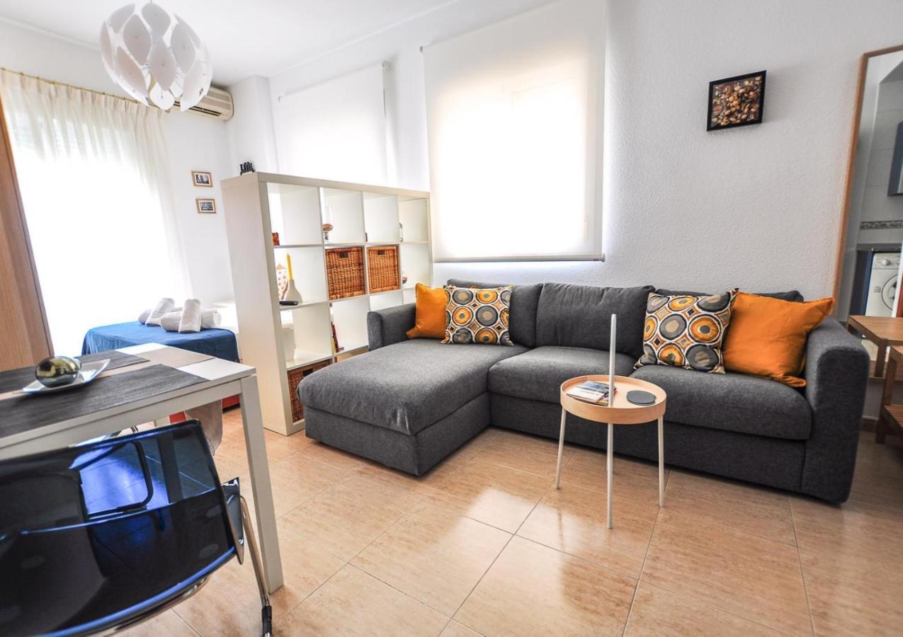 شقة Holidays2Malaga Refino Studio High Speed Wifi المظهر الخارجي الصورة
